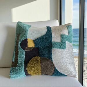 WEST ELM Handcrafted embroidered beaded metallic Pillow Cover 18in x18in